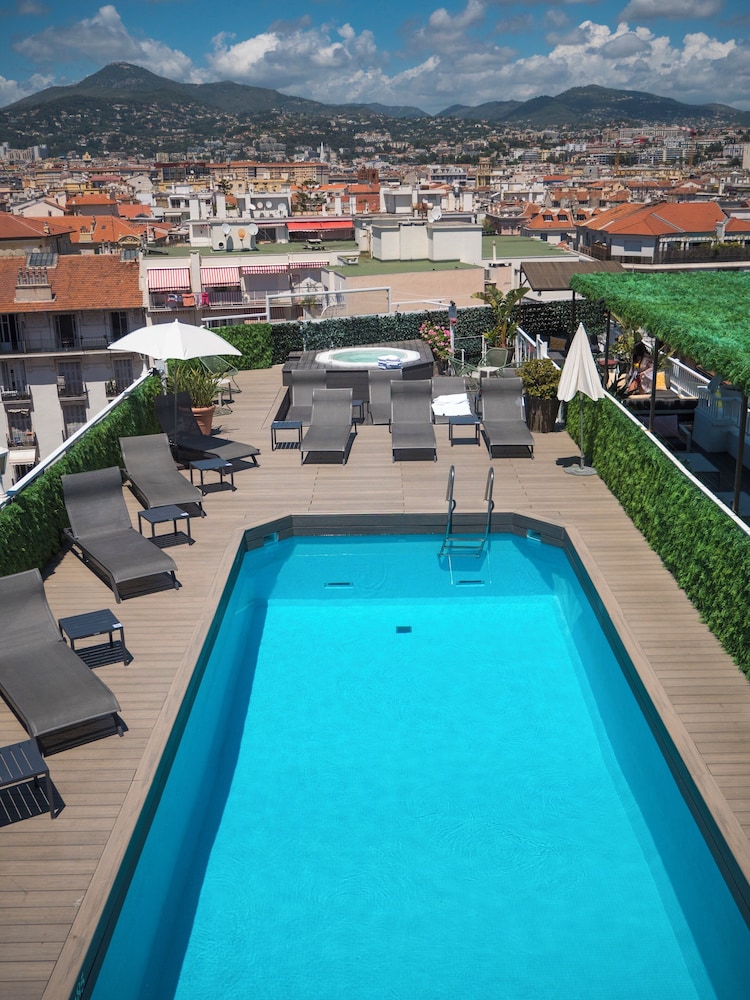 General 63 of 295