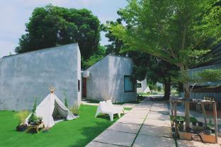 PAUSE Resort & Bar