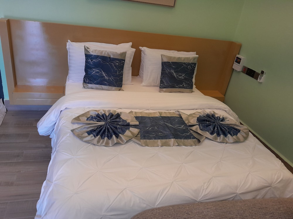 Igawilo Residence Hotel