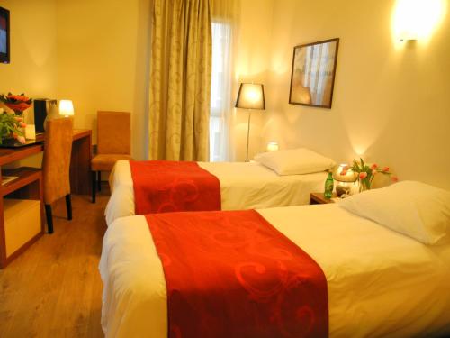 General 28 of 89