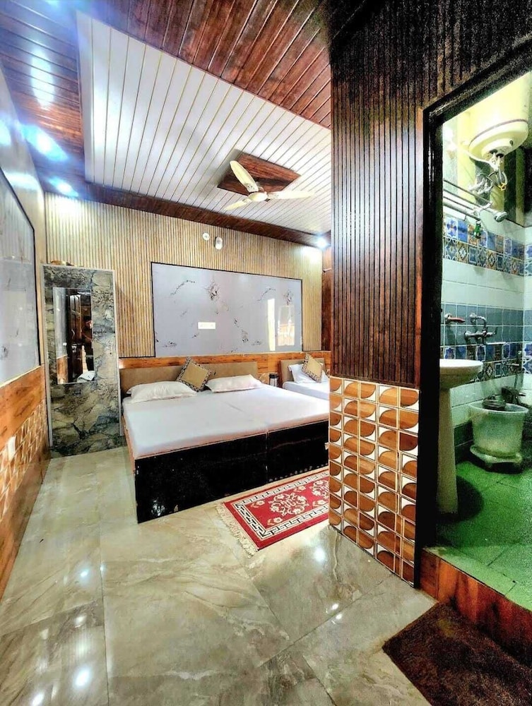 Hotel Khetan Residency Yamunotri Dham