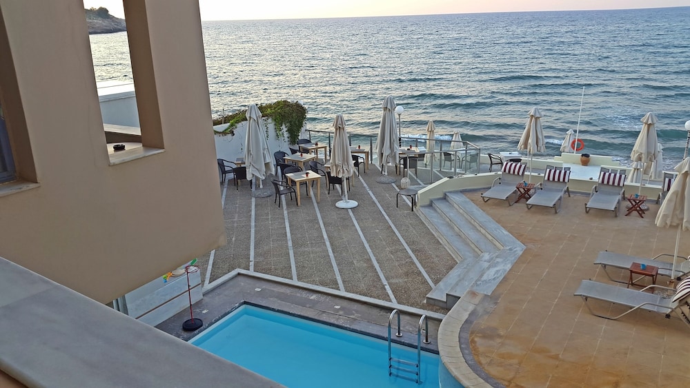 Philoxenia Beach