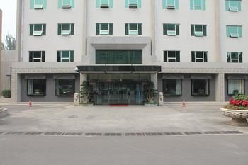 Yongyu Zhichen Business Hotel