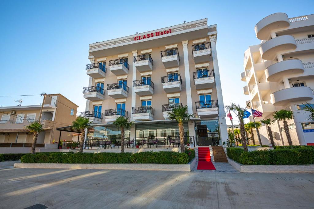 Class Hotel Ksamil