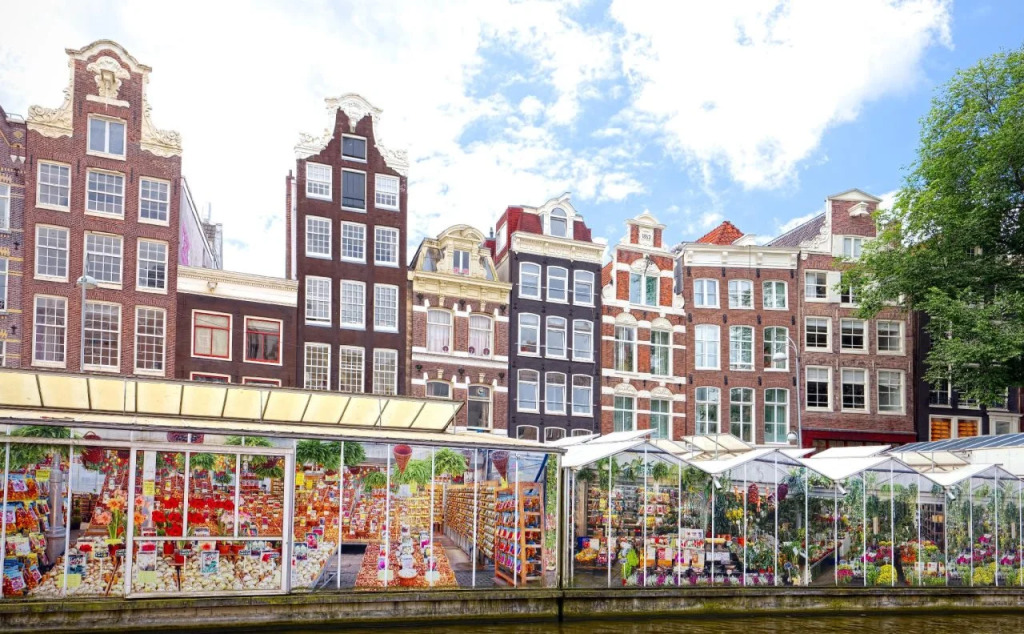 Hotelschip De Nieuwe Liefde