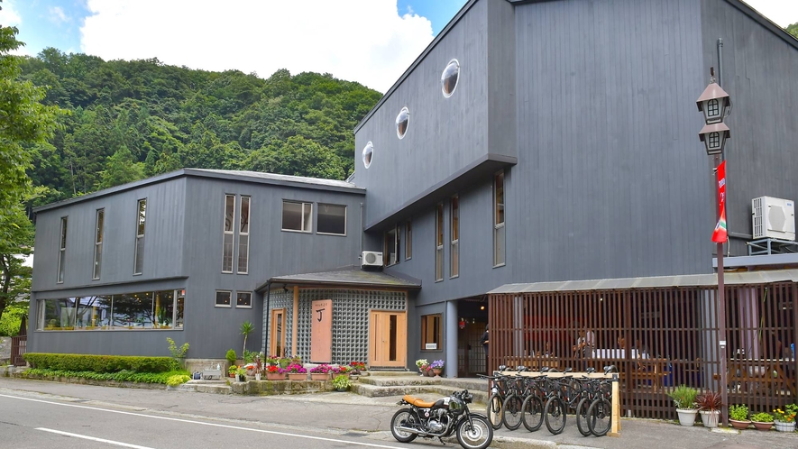 General 2 of 25