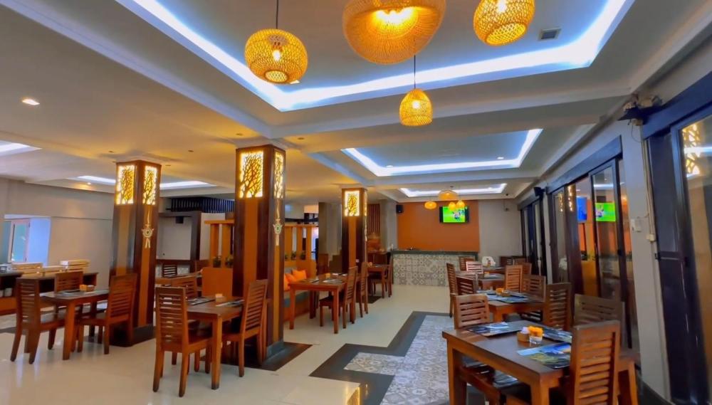General 16 of 196