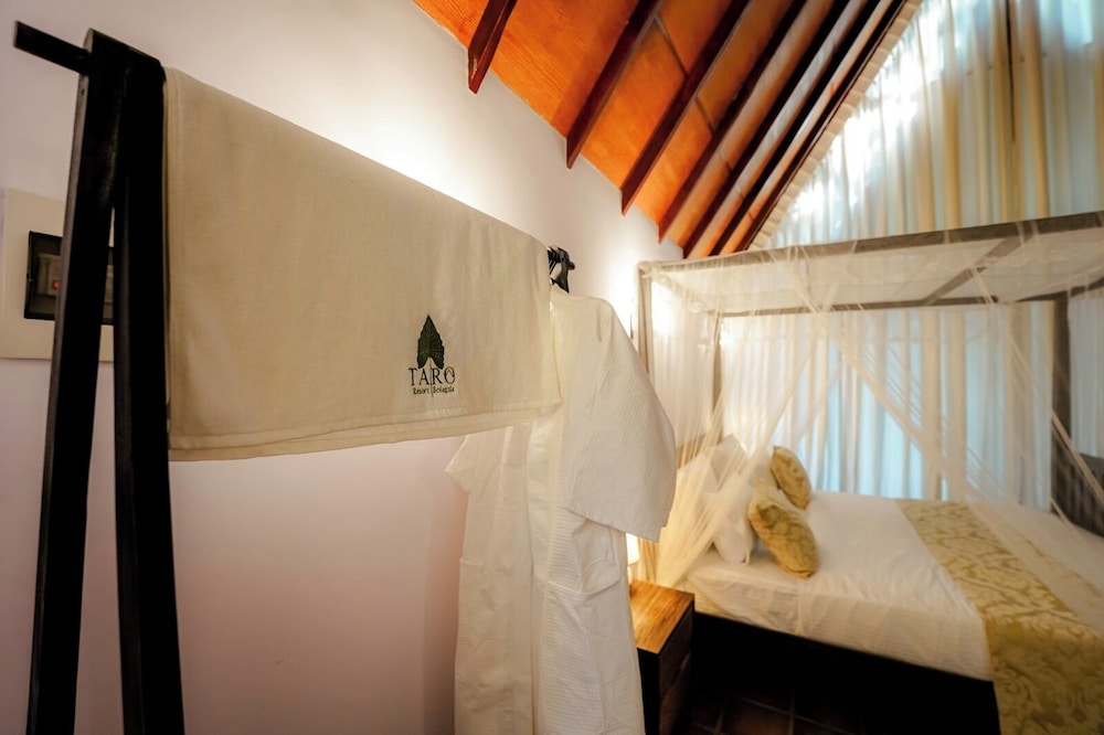 Taro Resort