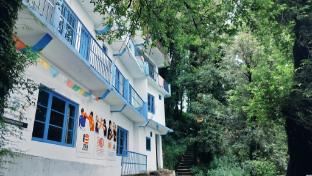 Tree House Bhagsu