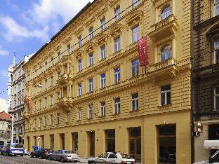 EA Hotel Manes