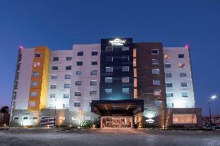 Exterior of Microtel Inn & Suites by Wyndham San Luis Potosi