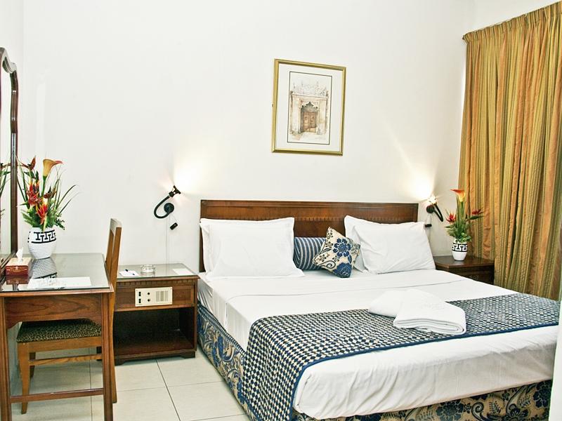 Ramee Guestline Hotel Apartment 2