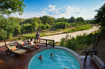 Exterior of Indlovu River Lodge