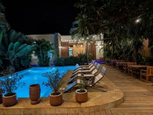 Explorers Kilimanjaro Boutique Hotel