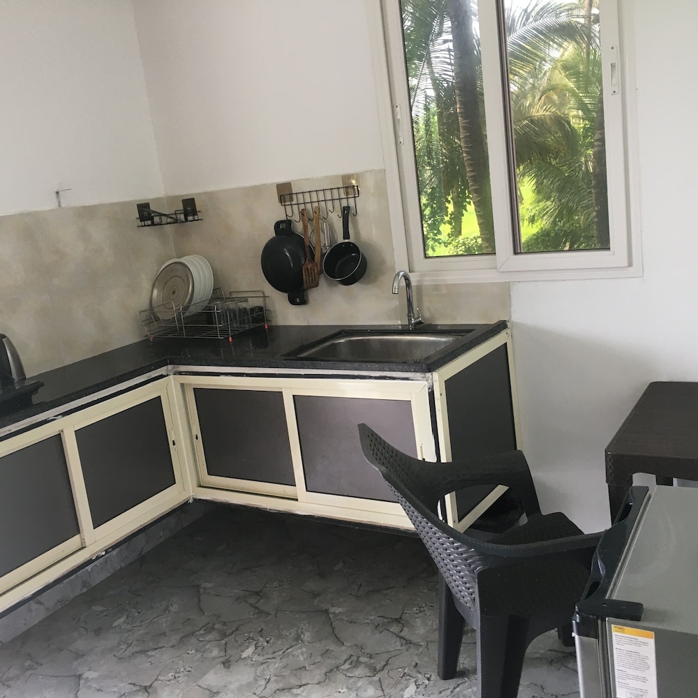 Eva Rooms 50 mtr From Ashwem Beach