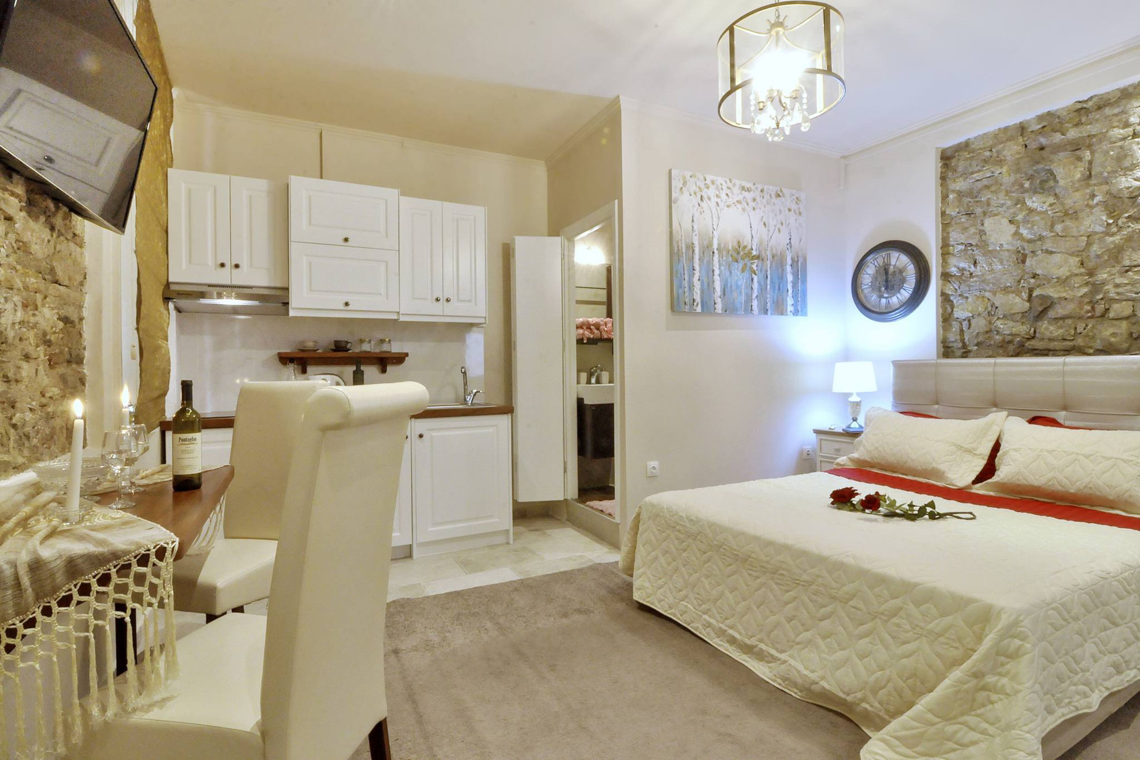Venetian Suites Metropolis by Konnect Old Corfu Town