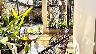 Phoenix Minh Châu Hotel