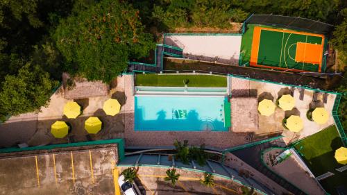 Exterior of Hotel Vista Verde