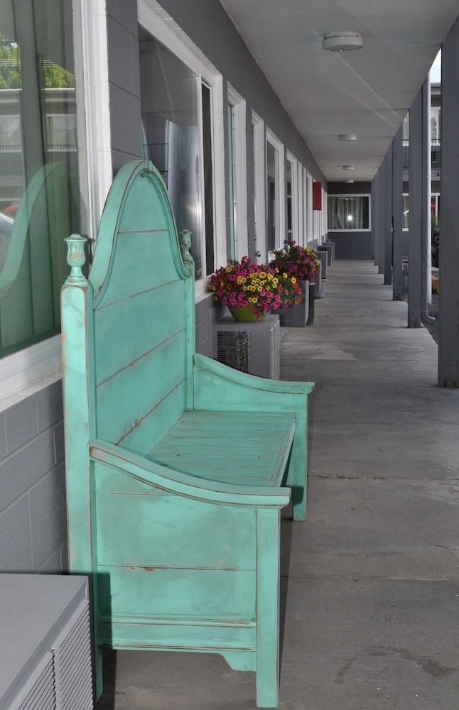 Budget Inn Express Downtown Helena