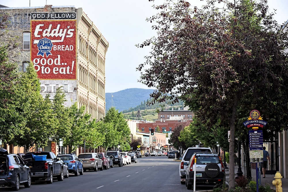 Budget Inn Express Downtown Helena